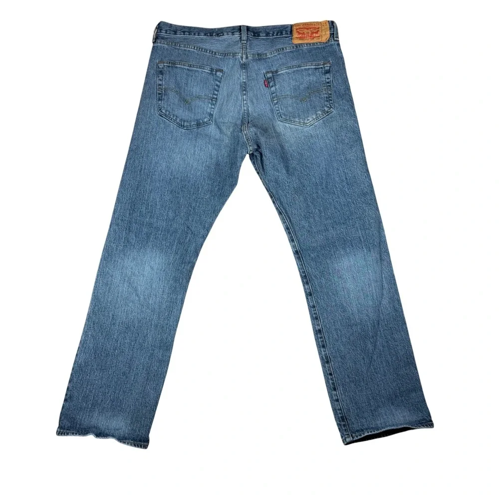 Levis 501 Original Fit Mens Jeans 36x30 Medium Wash Blue Straight Leg 00501-2421